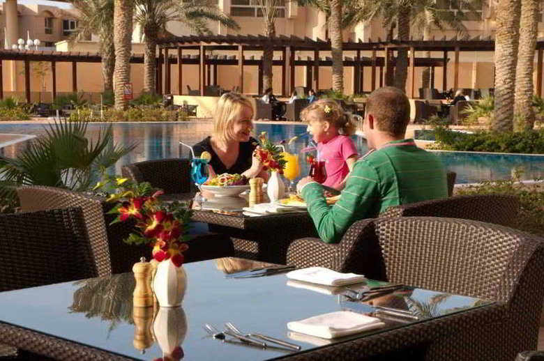The Diplomat Radisson Blu Hotel, Residence & Spa