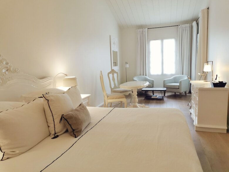 Hotel Le Clos Saint-martin H�tel & Spa