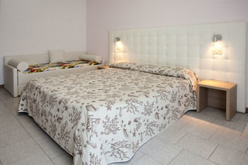 Hotel Columbia & Ninfea