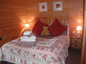 Hotel Robeanne House - Guest House