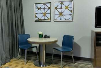 Hotel Oxford Suites Downtown Spokane