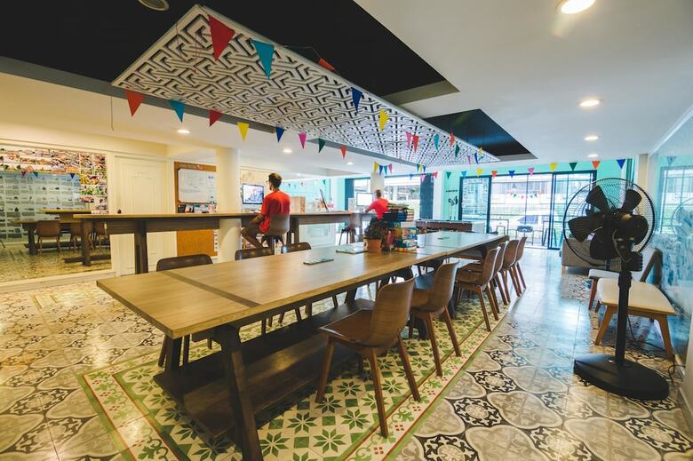 D Hostel Bangkok