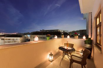 Hotel Lalahan