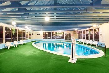 Hotel Howard Johnson Inn Cape Cod Area