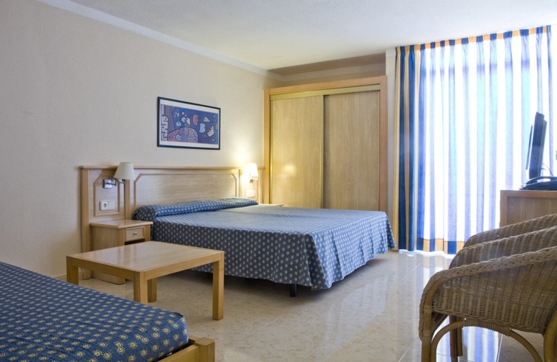 Apartamentos Paradise Beach