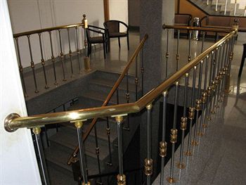 New Philippe Hotel