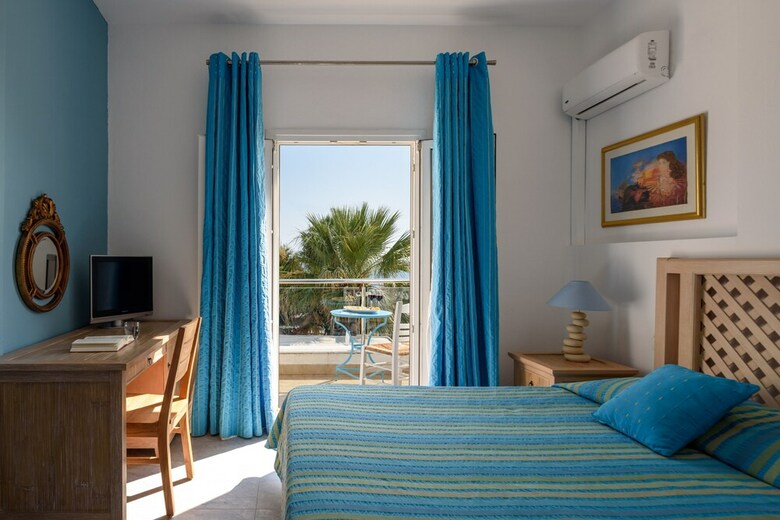 Hotel Alesahne Beach