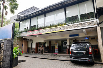Hotel Zen Rooms Benhil Pejompongan