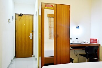 Hotel Zen Rooms Benhil Pejompongan