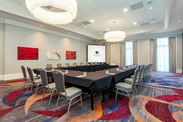 Doubletree Hotel Atlanta Airport