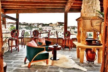 Hotel Elika Cave Suites