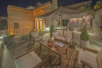 Hotel Elika Cave Suites