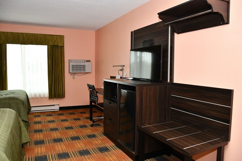 Hotel Regency Inn & Suites