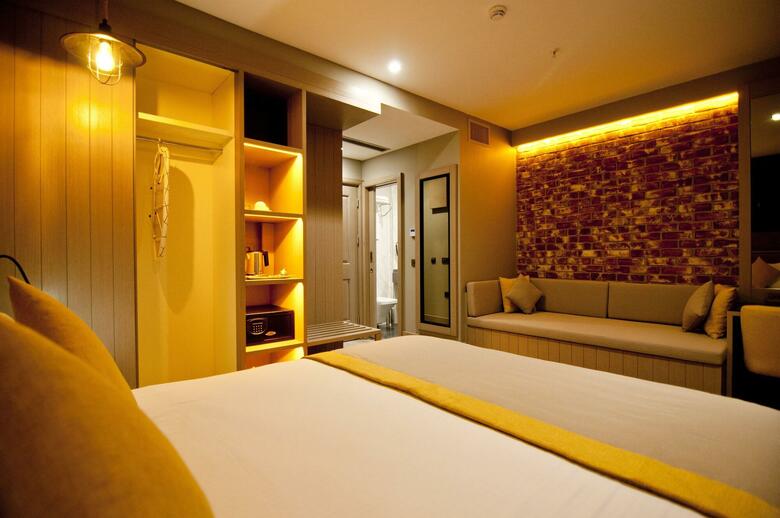 Perapolis Hotel
