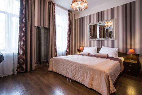 Martin Hotel