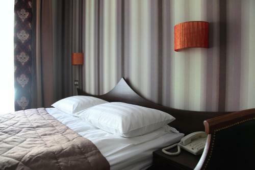 Martin Hotel