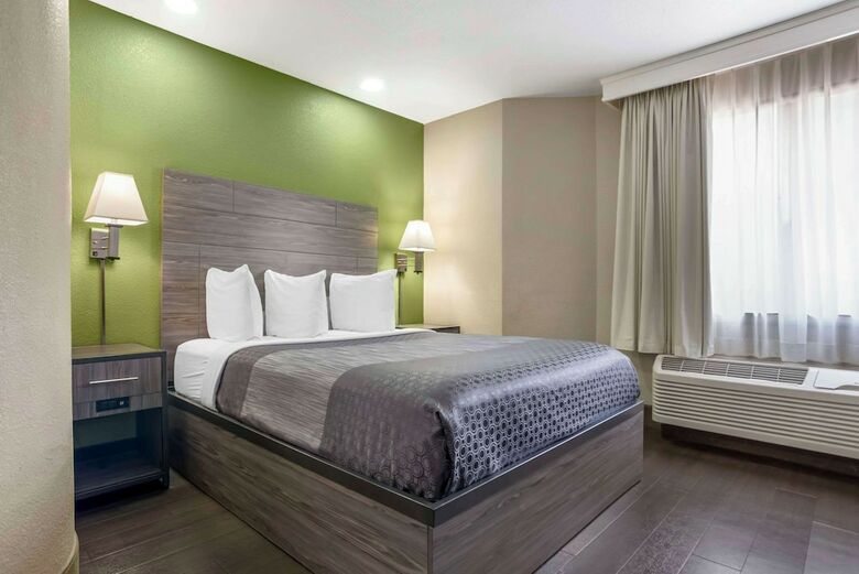 Hotel Rodeway Inn