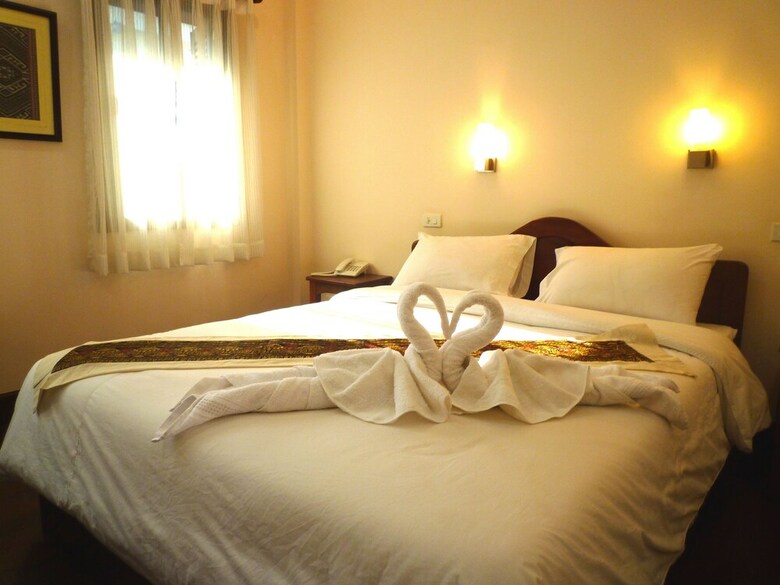 Saynamkhan Ban Vatnong Hotel