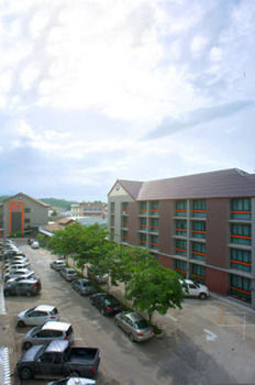 B2 Chiang Rai Boutique & Budget Hotel
