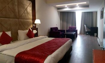 Hotel Clarion Inn Sevilla