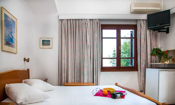 Hotel Irini's Rooms