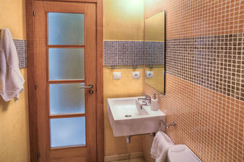 Apartamentos Mariano De Cavia