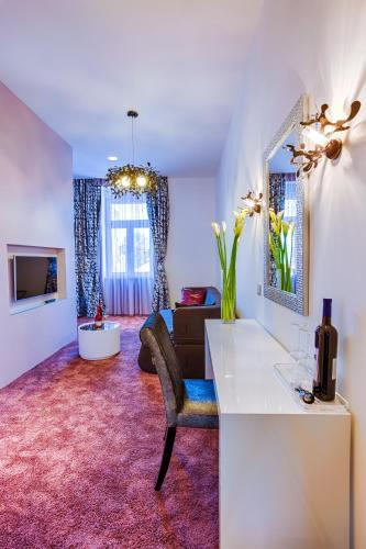 Hotel Starlight Luxury Rooms
