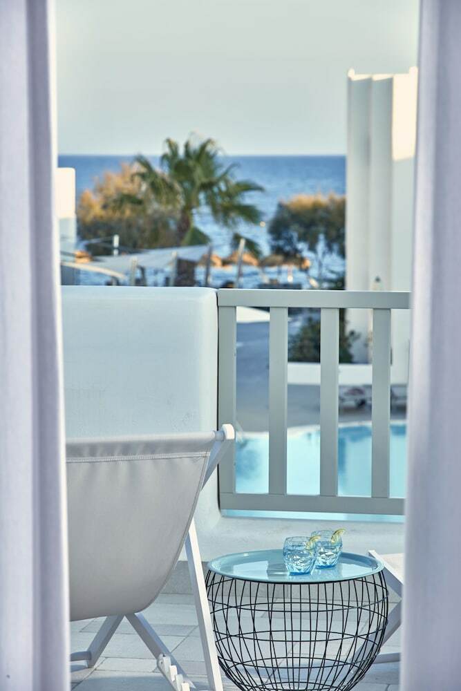 Aqua Blue Hotel