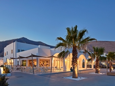 Aqua Blue Hotel