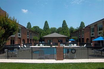 Hotel Quality Suites