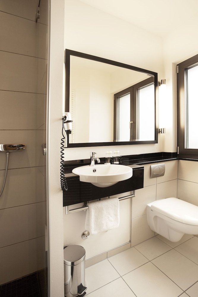 Townhouse Hotel