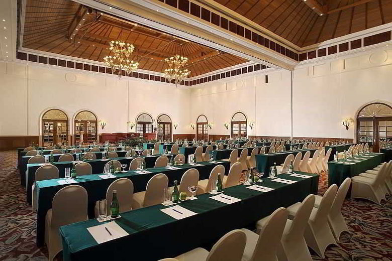 Hotel Melia Purosani