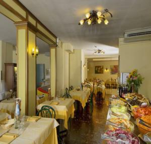 Hotel Touring Villa D Este