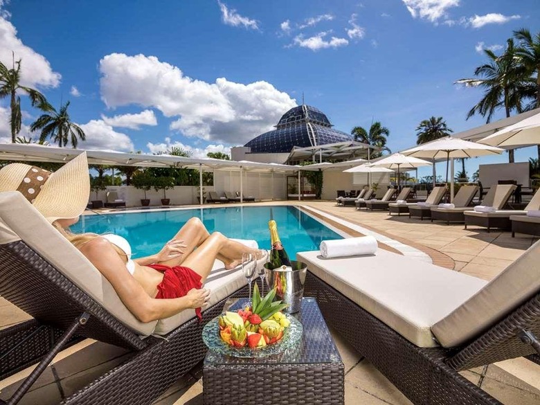 Pullman Reef Hotel Casino