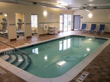 Hotel Holiday Inn Express Cortland