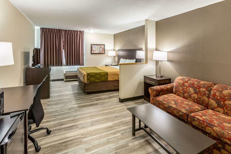 Hotel Econo Lodge Inn & Suites