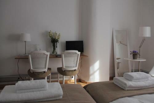 7 Moons Bed & Breakfast