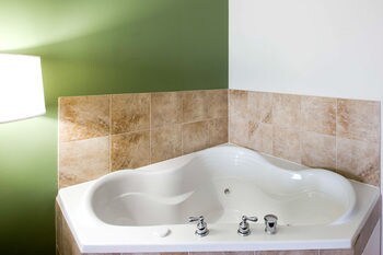 Hotel Sleep Inn And Suites