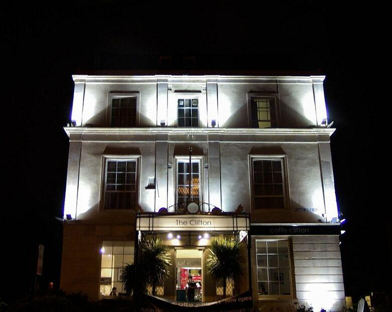 Clifton Hotel