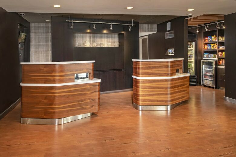 Hotel Courtyard By Marriott Rockville