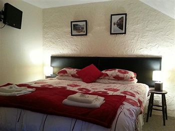 Hostal The Crown Inn