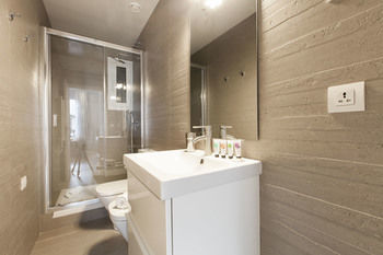 Vale Apartments Barcelona By Aspasios