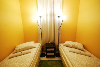 Albergue Landmark City Hotel