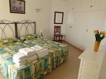 Apartamentos Intercentro Algarrobo-costa