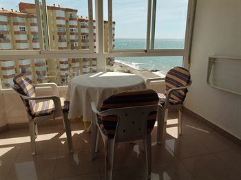 Apartamentos Intercentro Algarrobo-costa