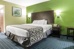 Hotel Rodeway Inn & Suites