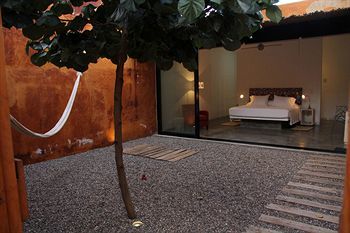 Hotel Cosijo