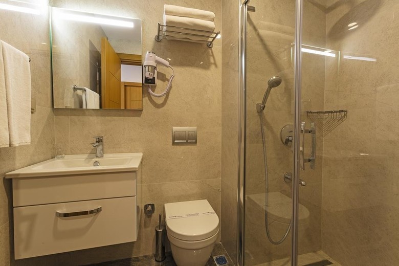 Hotel Acra