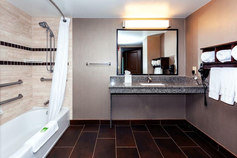 Holiday Inn Express Hotel & Suites Cheyenne
