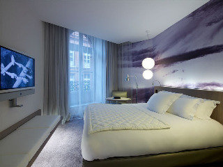 Le Grand Balcon Hotel